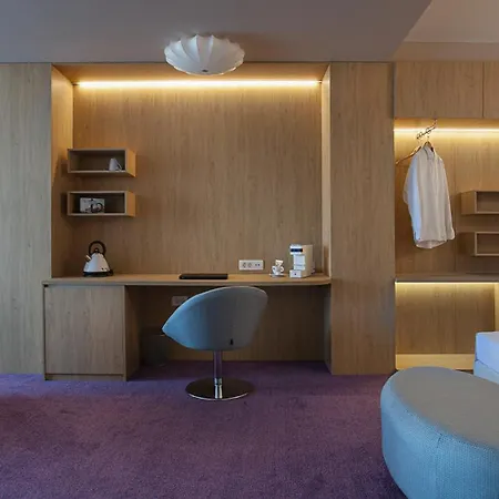 Park Hotel
