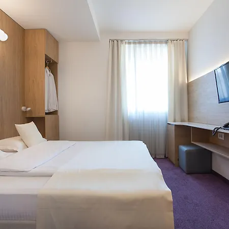 Park 4* Skopje