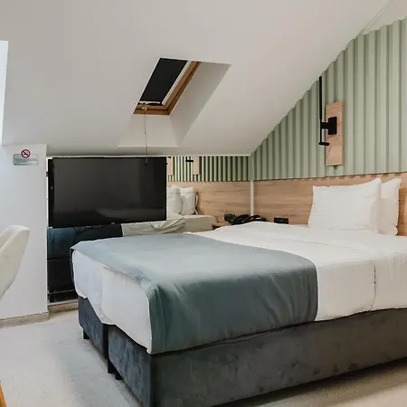 Park Hotel 4*